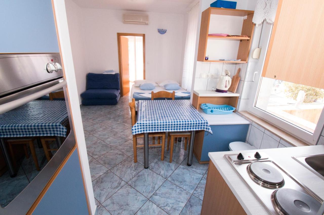 Omis - Michy Apartments Eksteriør bilde