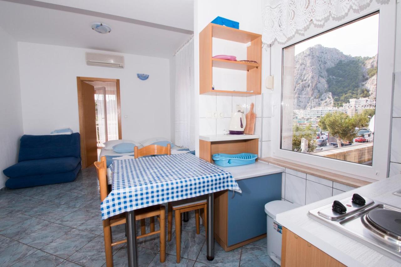 Omis - Michy Apartments Eksteriør bilde