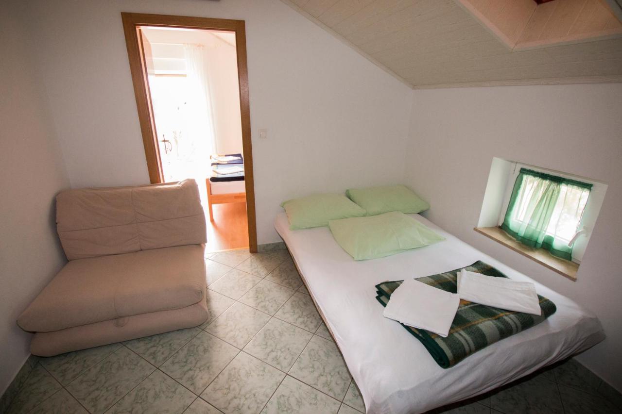 Omis - Michy Apartments Eksteriør bilde