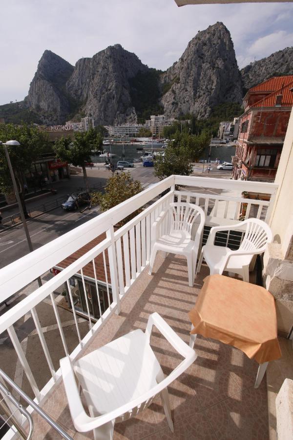 Omis - Michy Apartments Eksteriør bilde