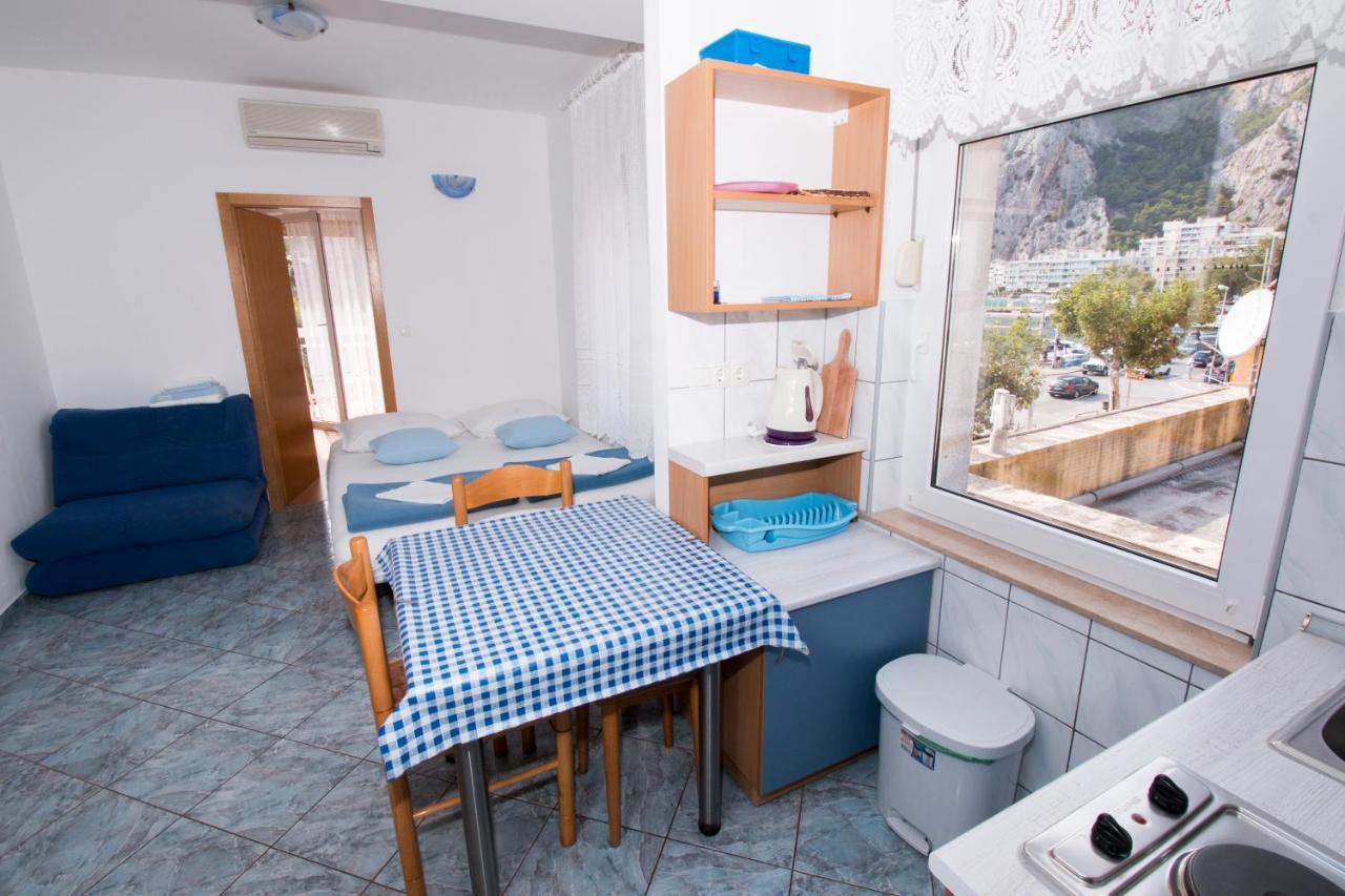 Omis - Michy Apartments Eksteriør bilde