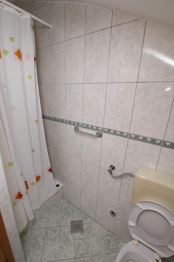 Omis - Michy Apartments Eksteriør bilde