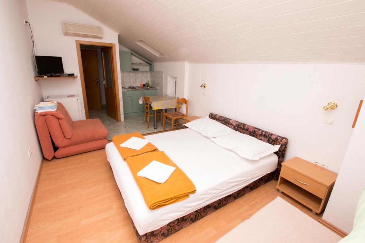 Omis - Michy Apartments Eksteriør bilde