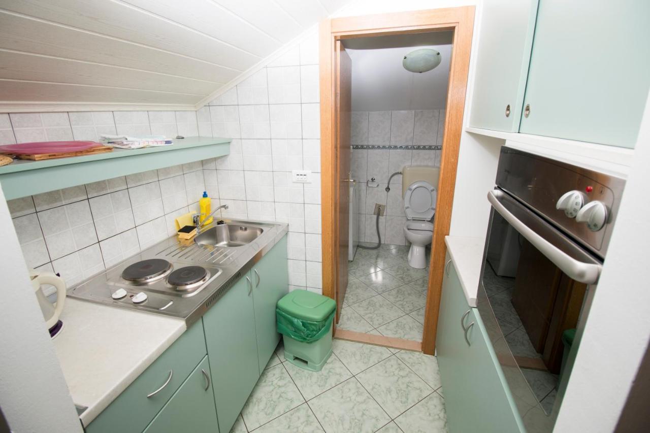 Omis - Michy Apartments Eksteriør bilde