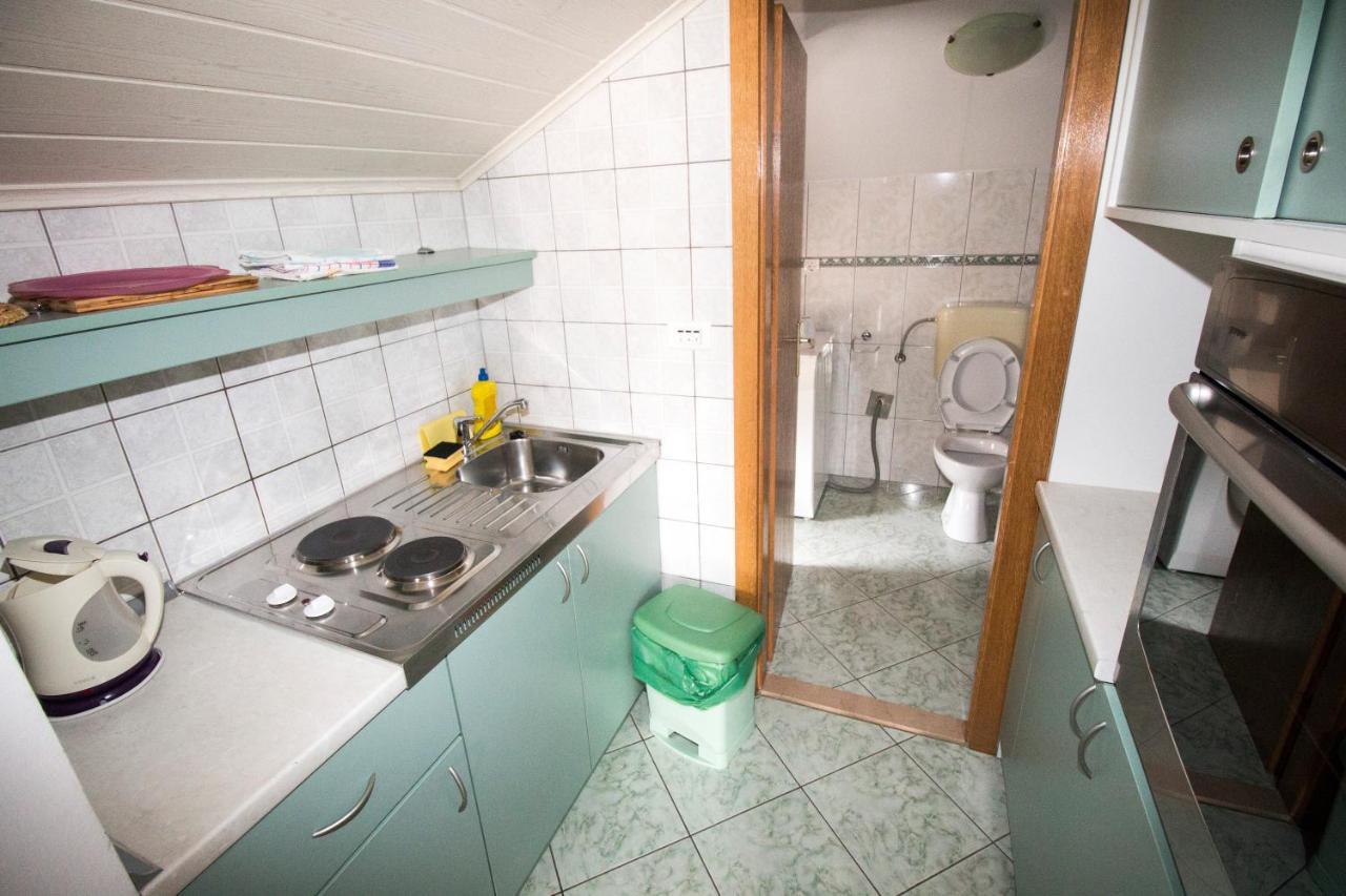 Omis - Michy Apartments Eksteriør bilde