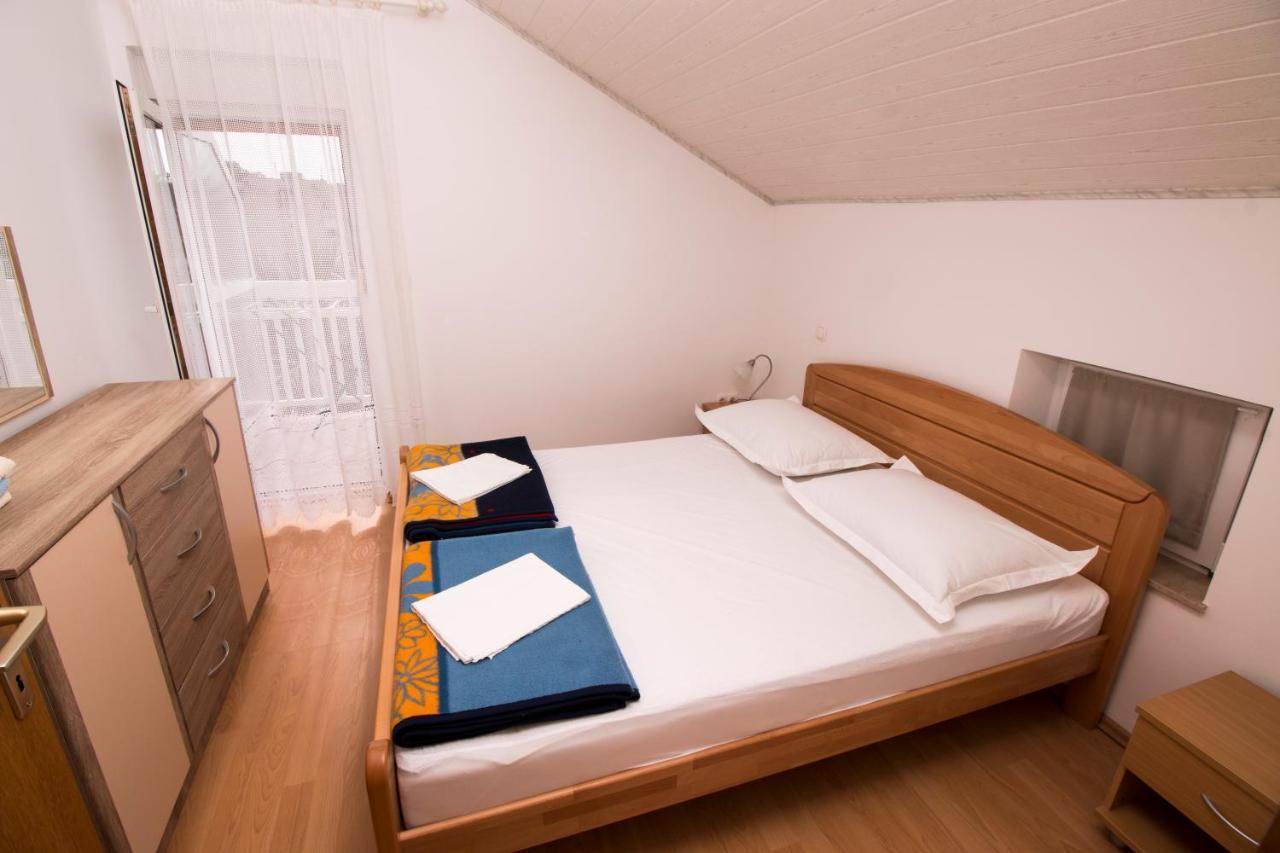 Omis - Michy Apartments Eksteriør bilde