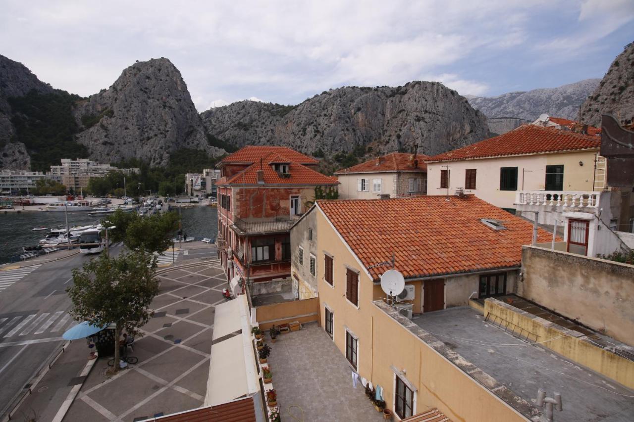 Omis - Michy Apartments Eksteriør bilde